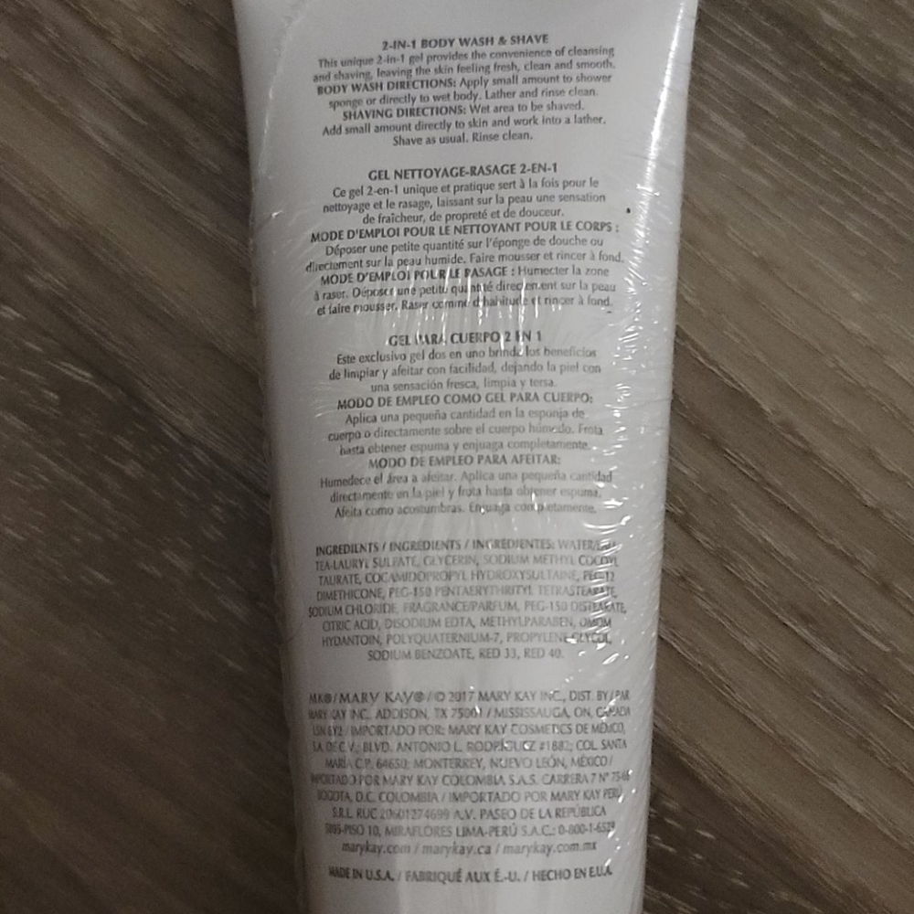 🧼NEW NEVER OPENED Mary Kay 2-in-1 Wash & Shave🧼 - Picture 2 of 2